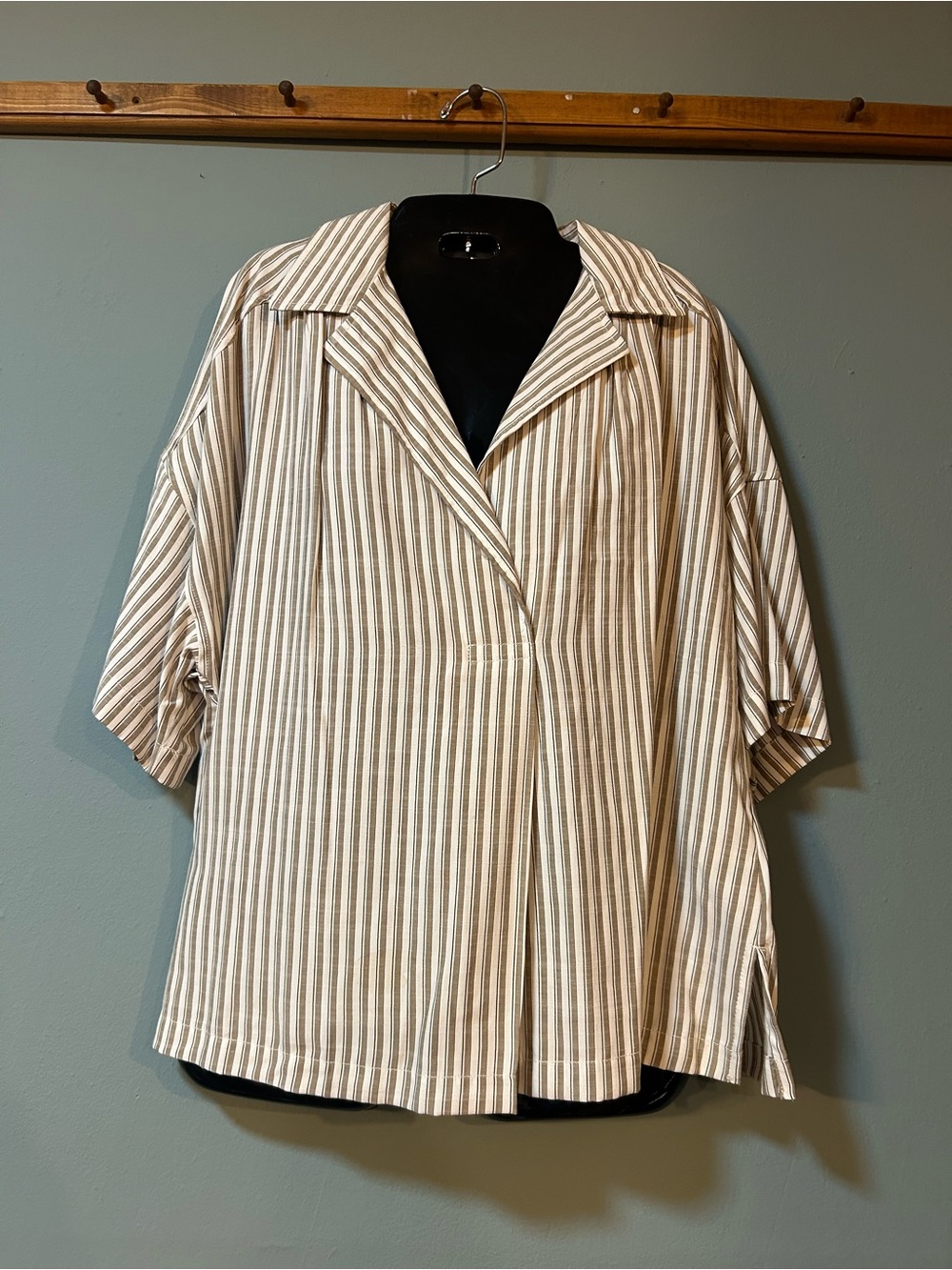 Max Studio Beige and White Striped Short-Sleeve Button-Down Top - Picture 1 of 9